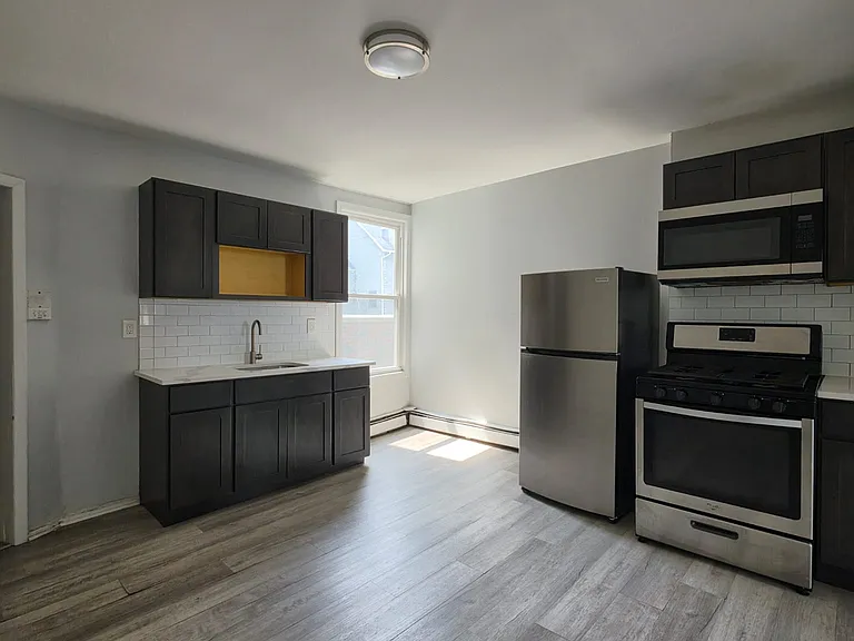 970 Broadway #26E — Photo 2