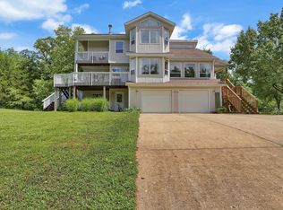 1244 Lovers Ln, Hermann, MO 65041