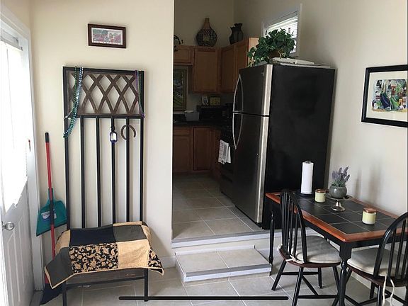5th image of 1111 Cambronne St #3