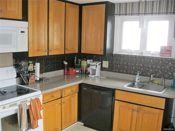 2nd image of 105 Ebling Ave