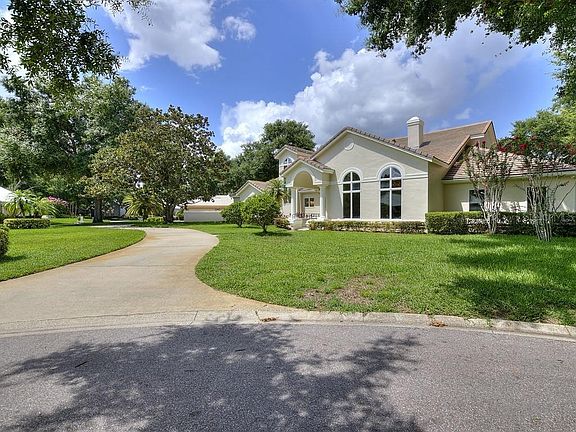 3rd image of 9208 Country Bay Ct