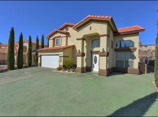 1021 Via Descanso Dr, El Paso, TX 79912