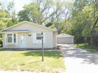 4011 W Courtland St, Peoria, IL 61615