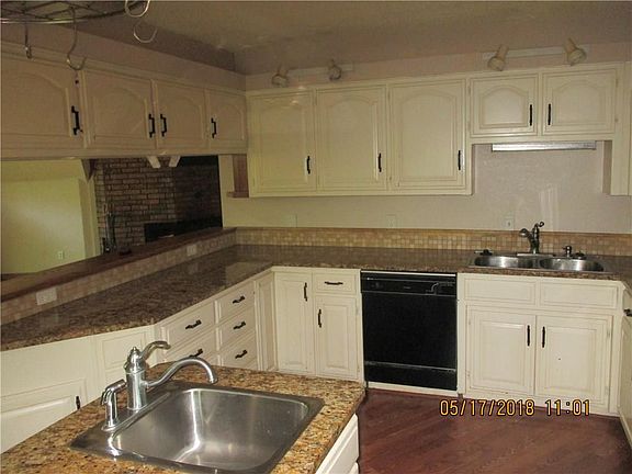 4th image of 55 N Wildwood Dr
