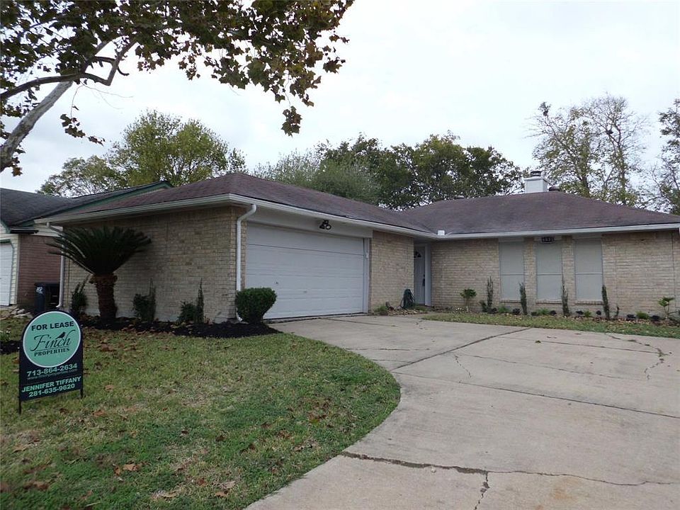 1st image of 6831 Harpers Dr