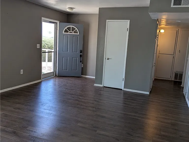 28635 Hoylake Ct — Photo 5