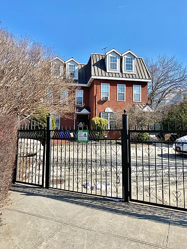 594 Prospect Ave #1 Photo 1