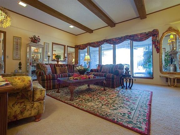 5th image of 2713 E Aspen Ct