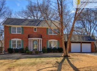 5015 W 96th Ter, Overland Park, KS 66207