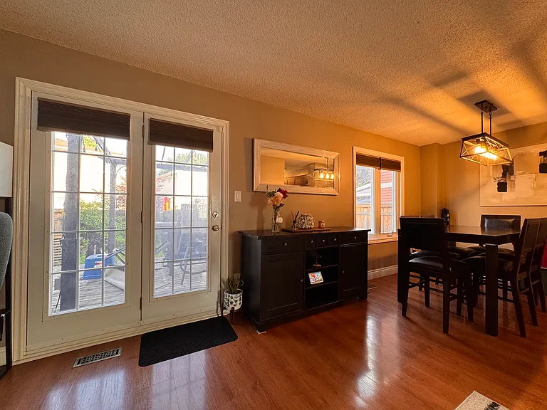 19 Dalzell Ave — Photo 19