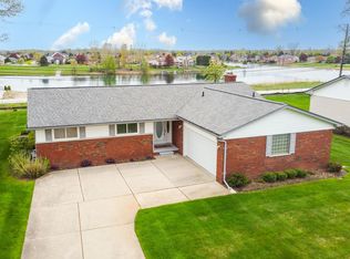 3370 Sandy Creek Dr, Shelby Township, MI 48316