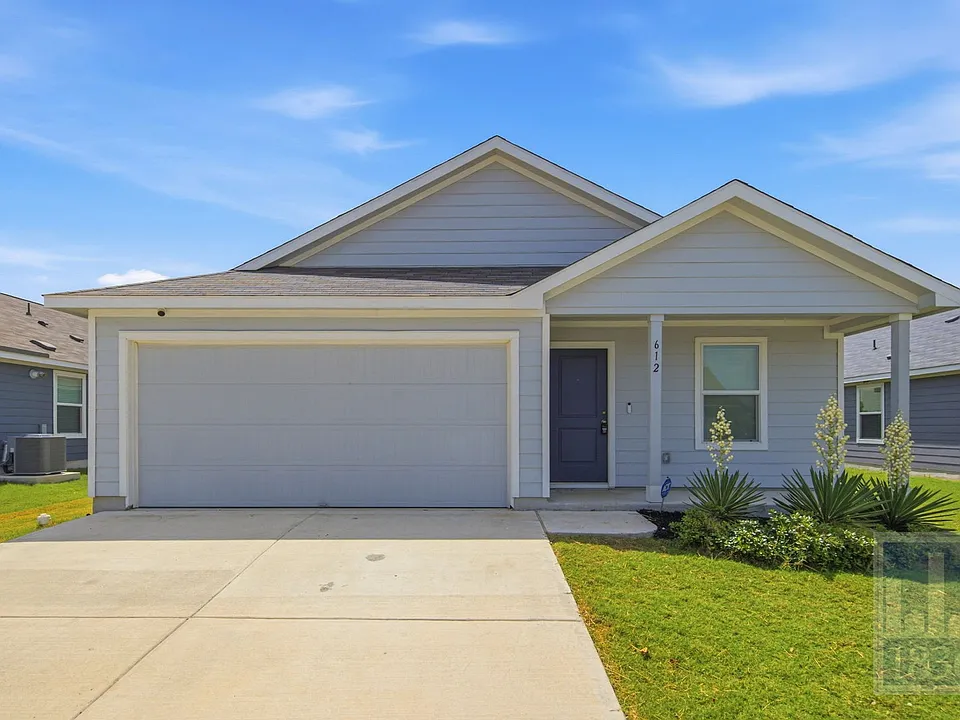 612 Clear Sky Dr