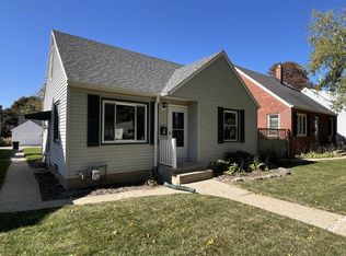 3431 N 87th St, Milwaukee, WI 53222