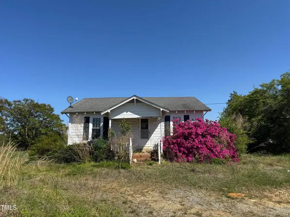 759 McLamb Rd, Newton Grove, NC 28366