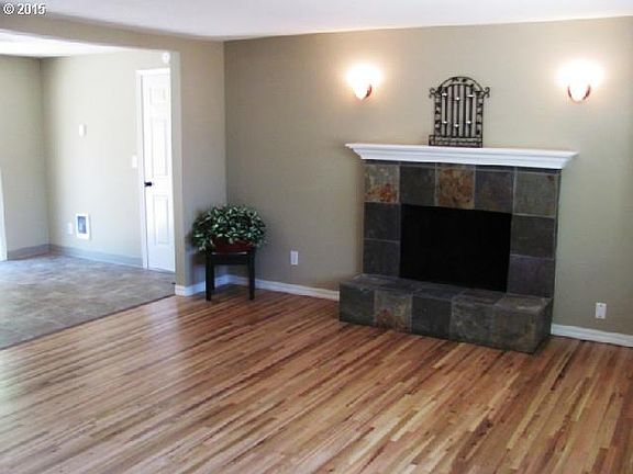 3rd image of 4815 NE 63rd Ave