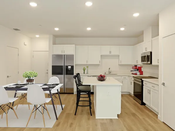 2049 Odin Walk, Sacramento, CA 95835