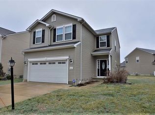 10412 Redbud Dr, Aurora, OH 44202