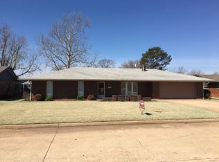 1211 Meadow Ave, Fairview, OK 73737