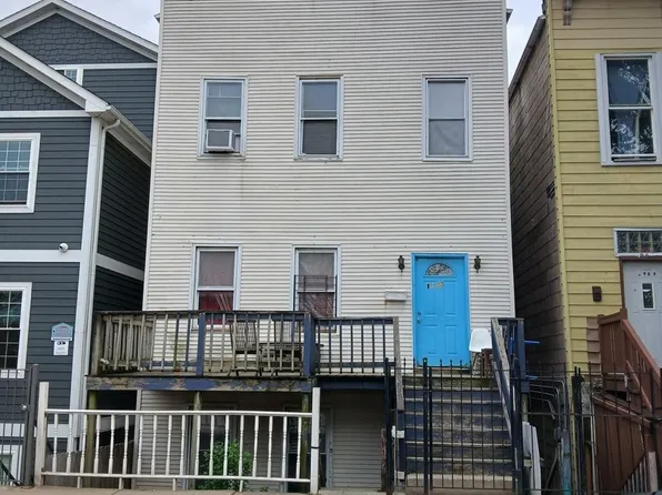 1905 W Cullerton St, Chicago, IL 60608