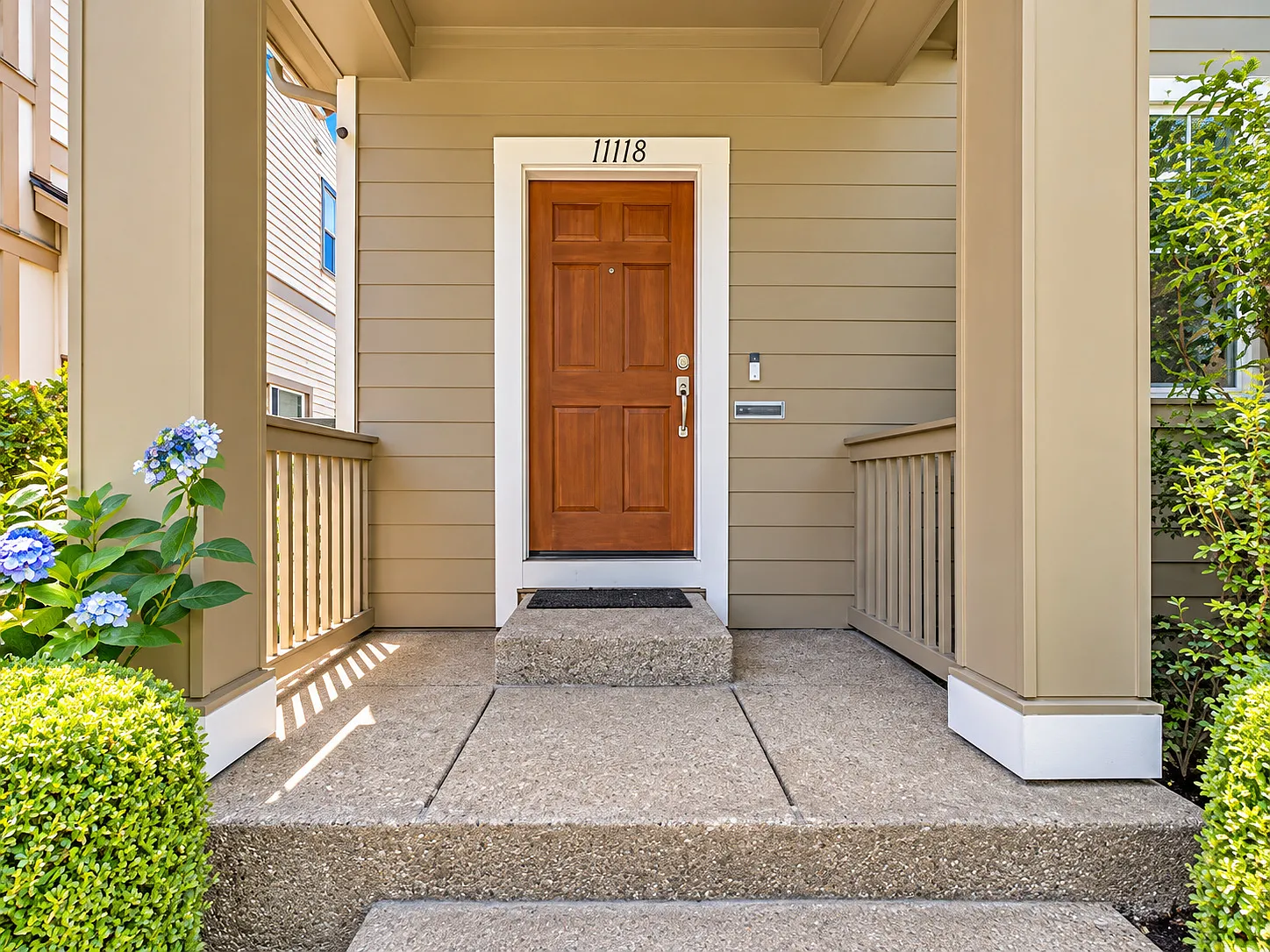 3 bed, 2.5 bath, 1565 sqft, $2,900 — Photo 2