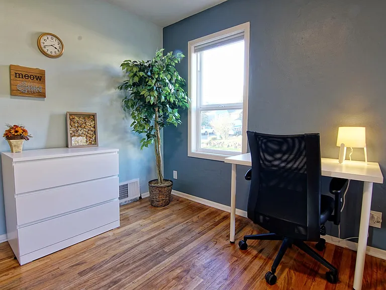 6556 Cleopatra Pl NW — Photo 3