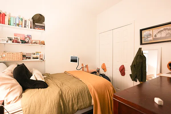 Rented by Metropolitan Property Group | media 5