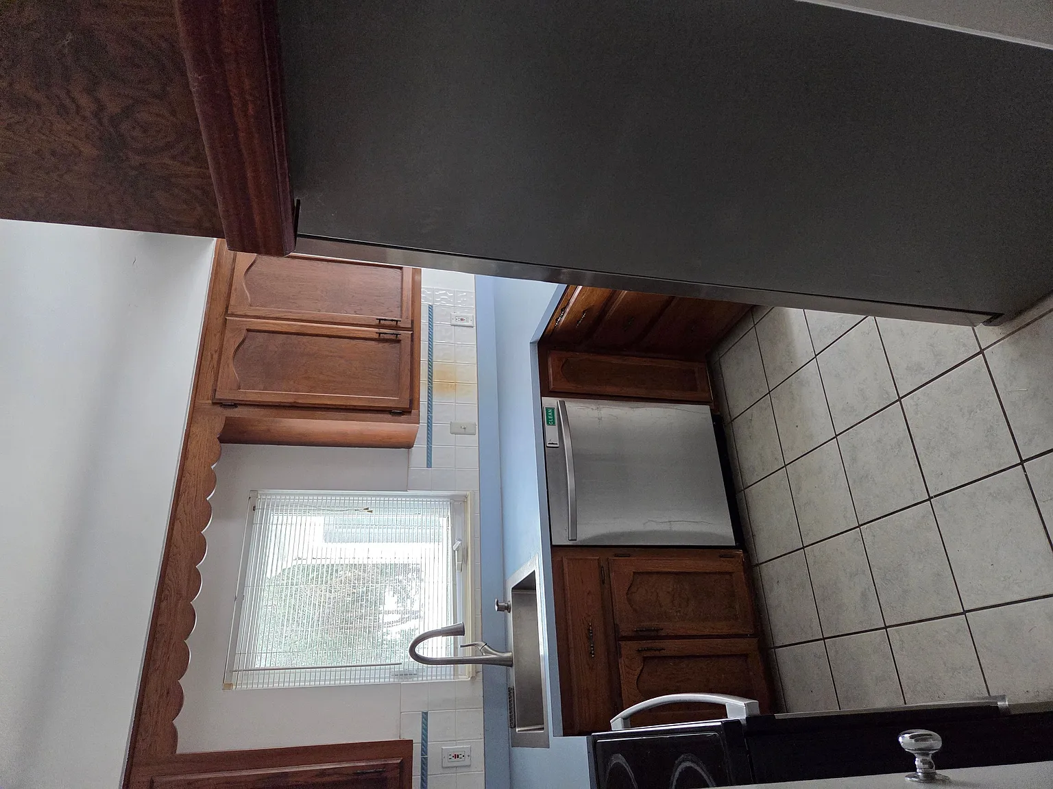 2 bed, 1.0 bath, $2,200 — Photo 3
