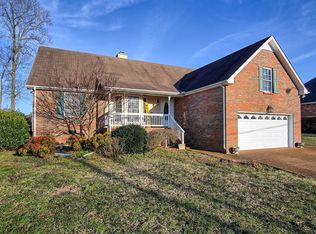 2043 Smith Cir, Greenbrier, TN 37073