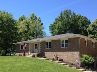 2805 Graham Rd, Stow, OH 44224