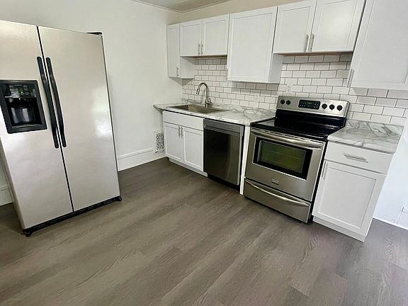 3rd image of 106 S Hamilton St #3