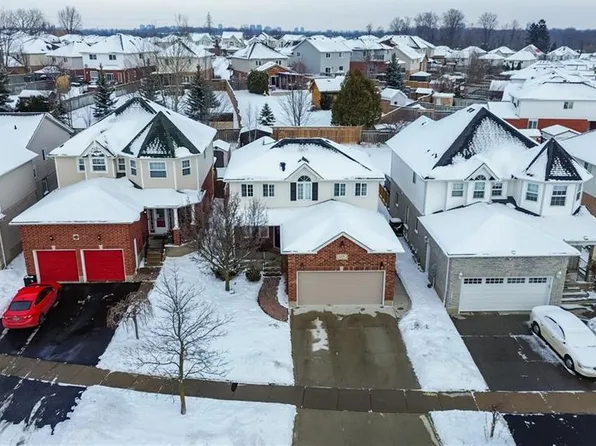 128 Hollyridge Cres, Kitchener, ON N2N 3L9