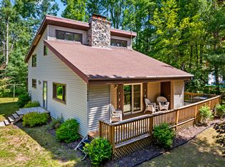 5454 Club House Trl, Gaylord, MI 49735
