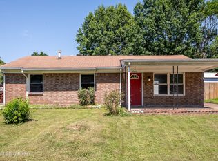9007 Maplecreek Dr, Louisville, KY 40219