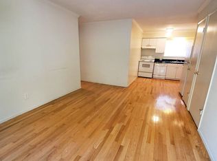 1813 O St APT 2, Sacramento, CA 95811