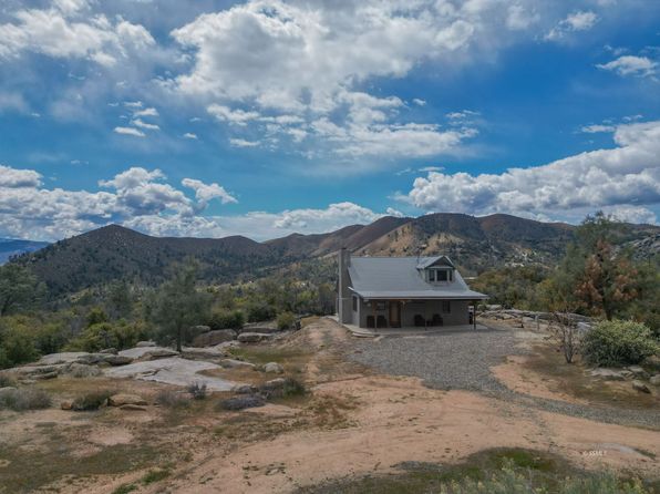 9766 Glacier Gulch Rd, Weldon, CA 93283