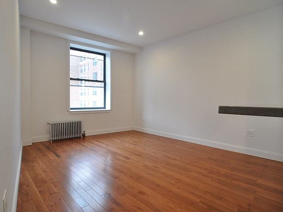 5th image of 79 Woodruff Ave APT 3D