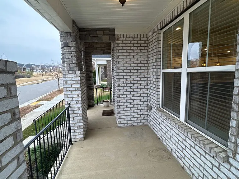 4167 Magnolia Farms Dr — Photo 2