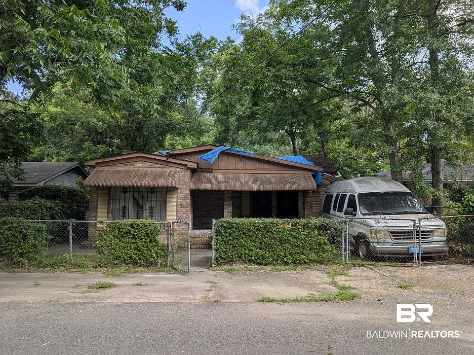 1st image of 1722 McCants Ave