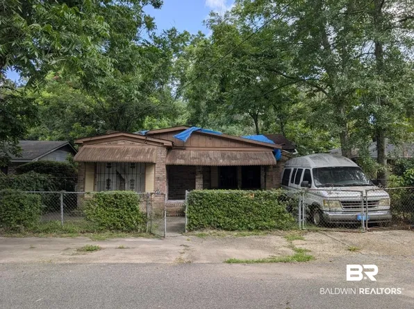 1722 McCants Ave, Prichard, AL 36610