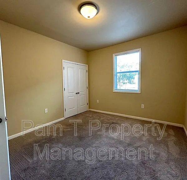 1202 E 37th St #A — Photo 11
