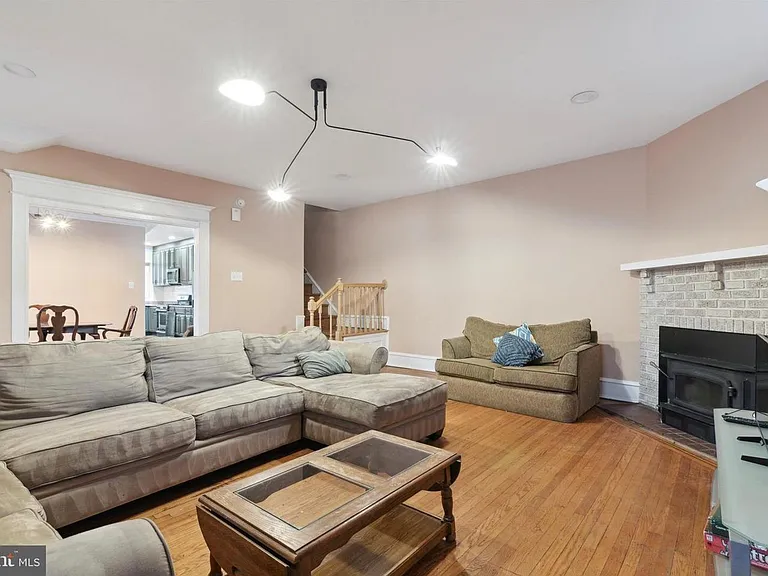 5400 Woodcrest Ave — Photo 36