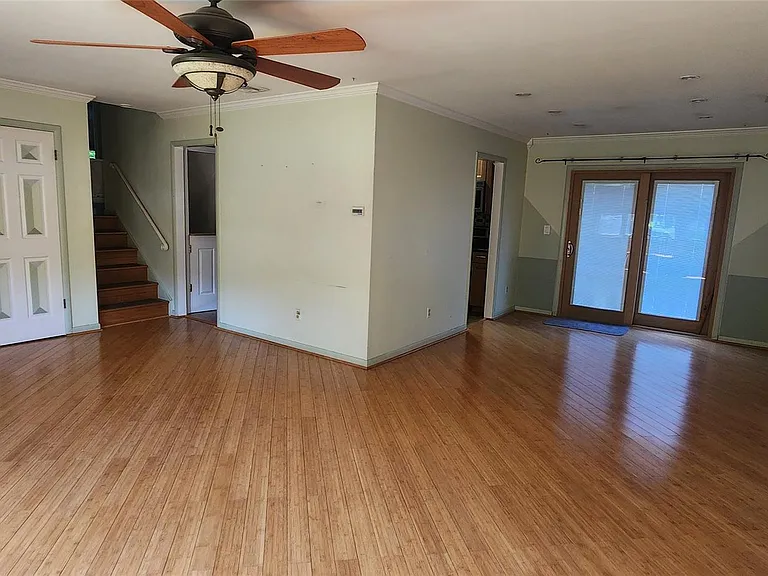13 Amy Rd — Photo 5