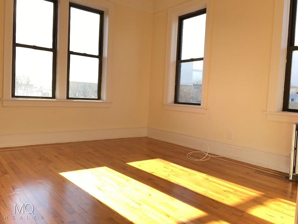 1st image of 5612 43rd Ave APT 2B