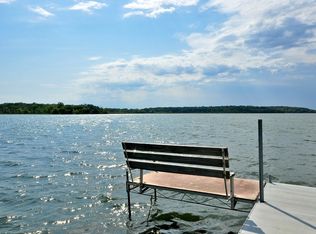 6200 Fir Tree Ave, Excelsior, MN 55331