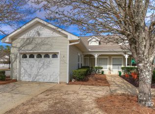 105 Homestead Vlg APT 1, Fairhope, AL 36532