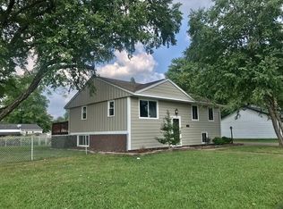 713 W Buena Vista Rd, Evansville, IN