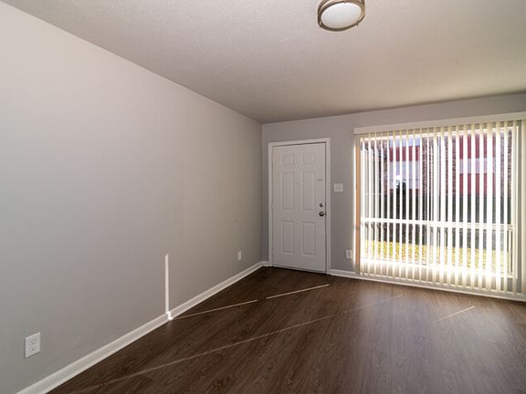 3rd image of 6602 Lancaster Rd