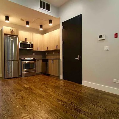 Rented by Nooklyn NYC LLC | media 13