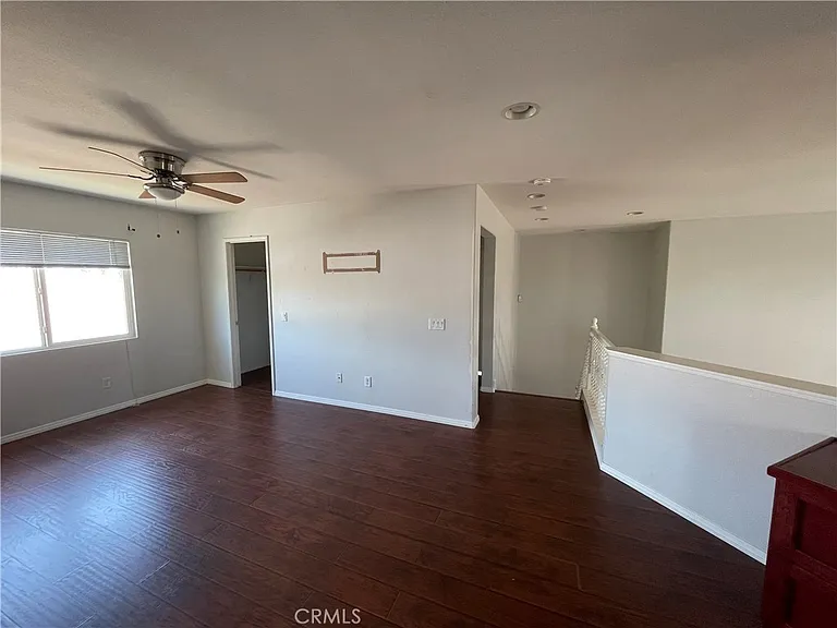 37222 Camden Dr — Photo 21