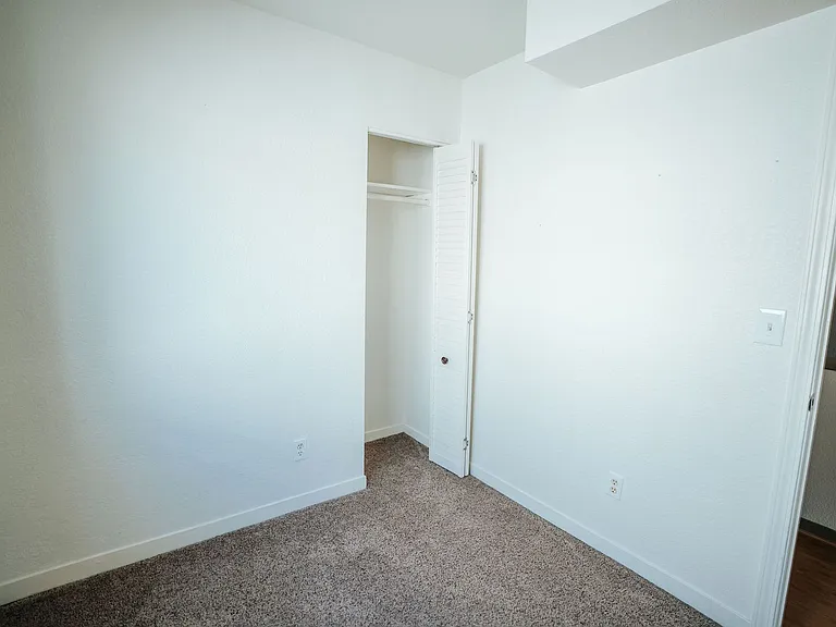 122 Cod St — Photo 14